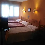 Paris Hotel